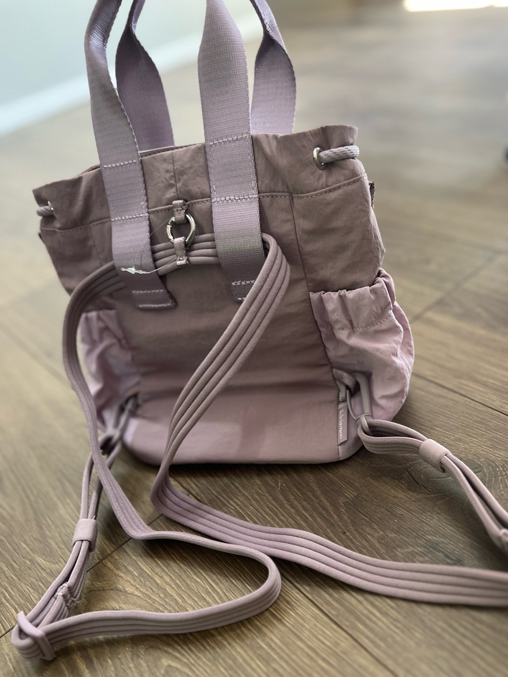 NWT lululemon Convertible Drawstring Bucket Bag Mini 5L Lotus Lavender Backpack